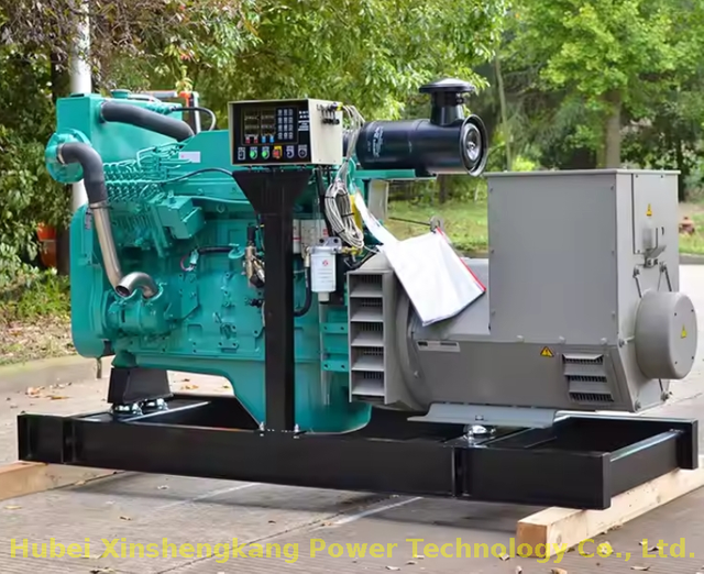 Судовой генератор мощностью 63 кВА/50 кВт с двигателем Cummins 6BT5.9-GM83