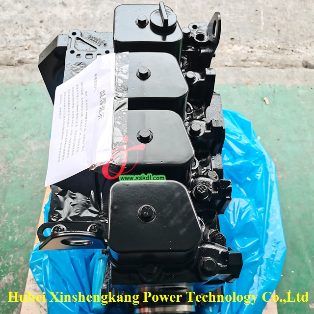 Головка блока цилиндров двигателя Cummins QSB3.9