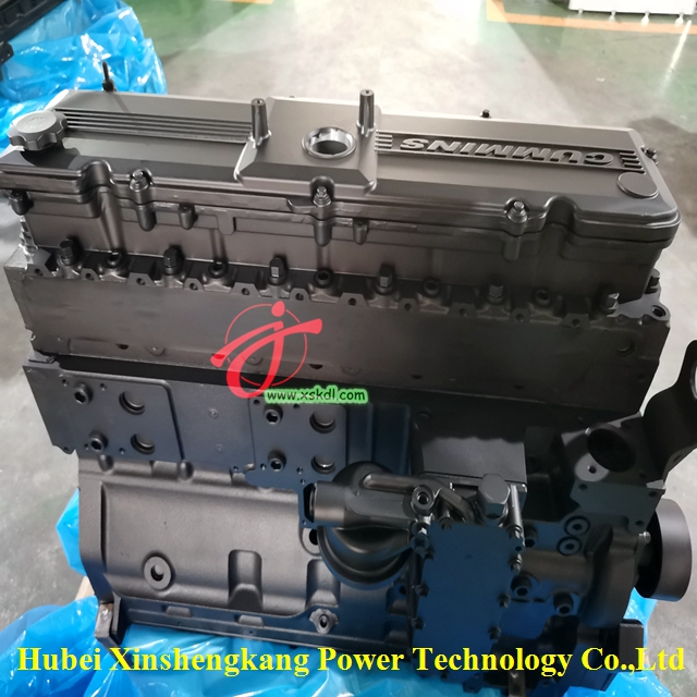 Головка блока цилиндров двигателя Cummins QSC8.3